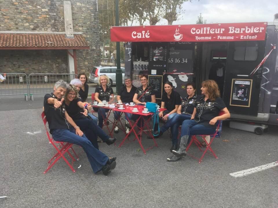 barber-truck-cafe
